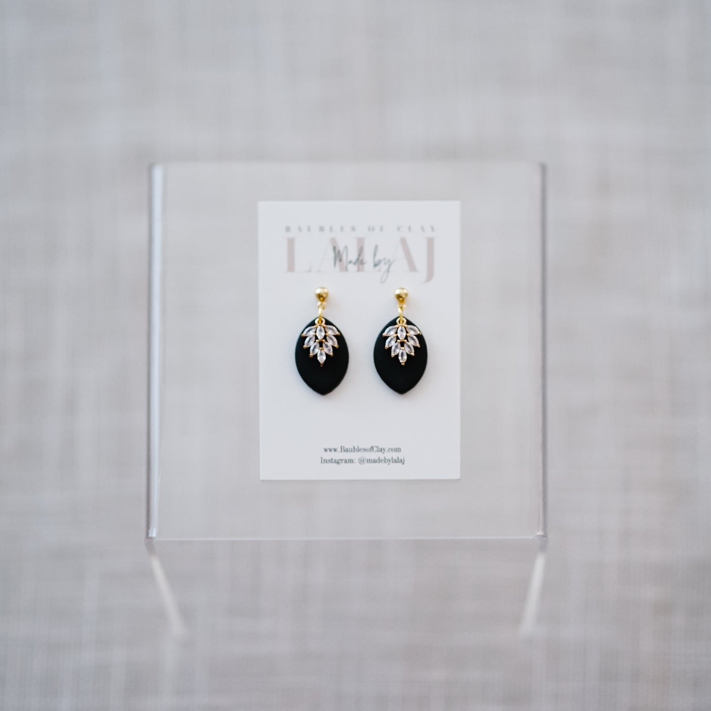 Ovals, Black