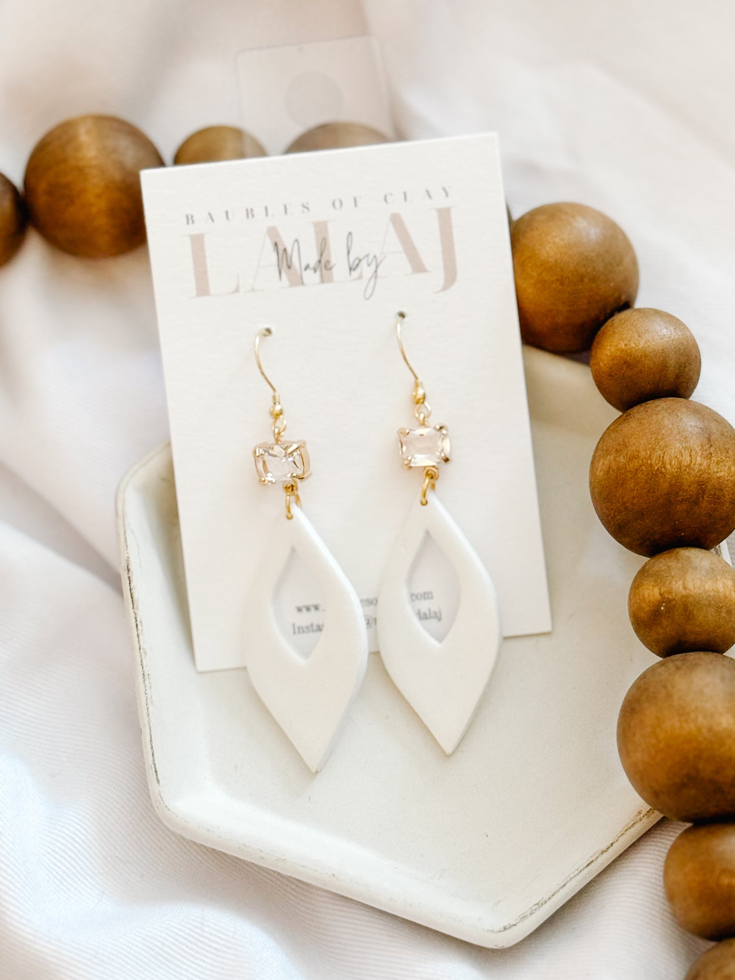 All In White - Diamond