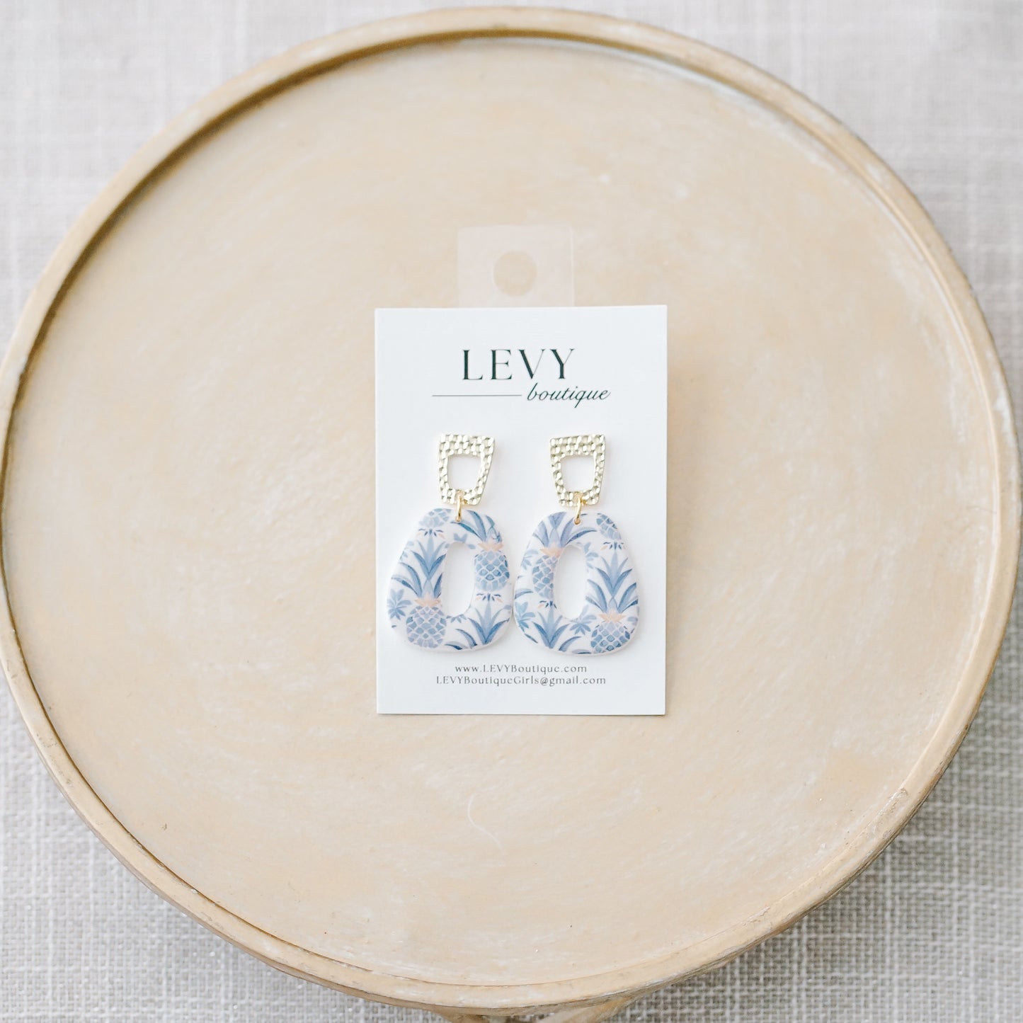 Rectangular Window - Pineapple