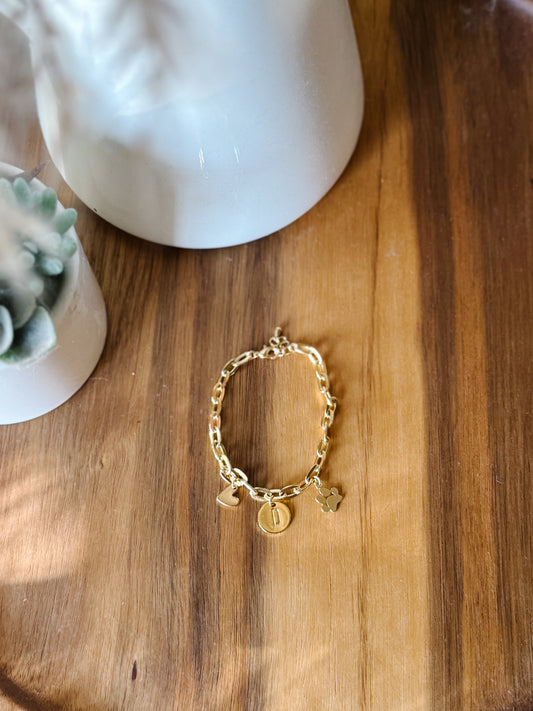 Bracelet