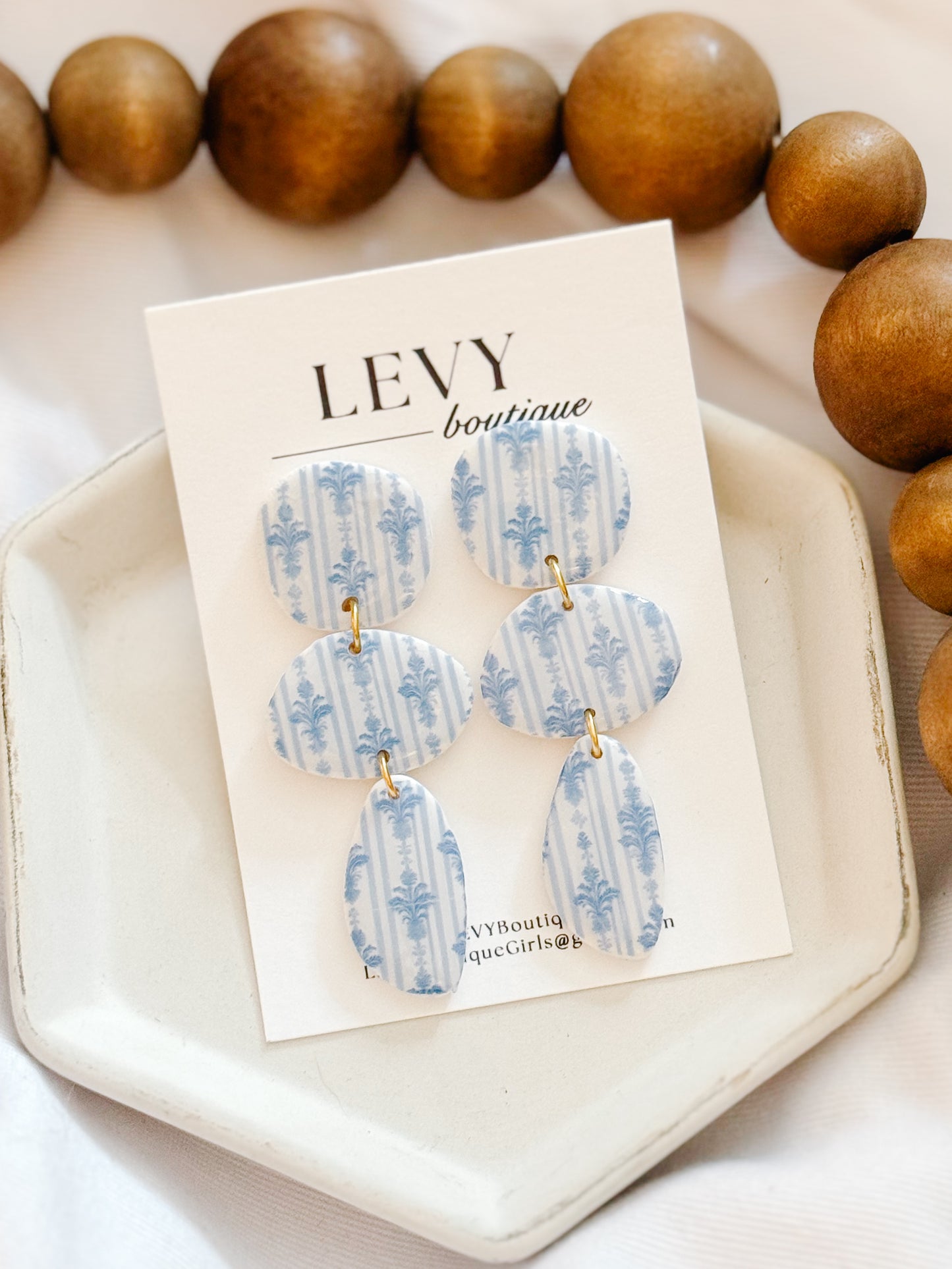 Organic Pebbles - Filigree