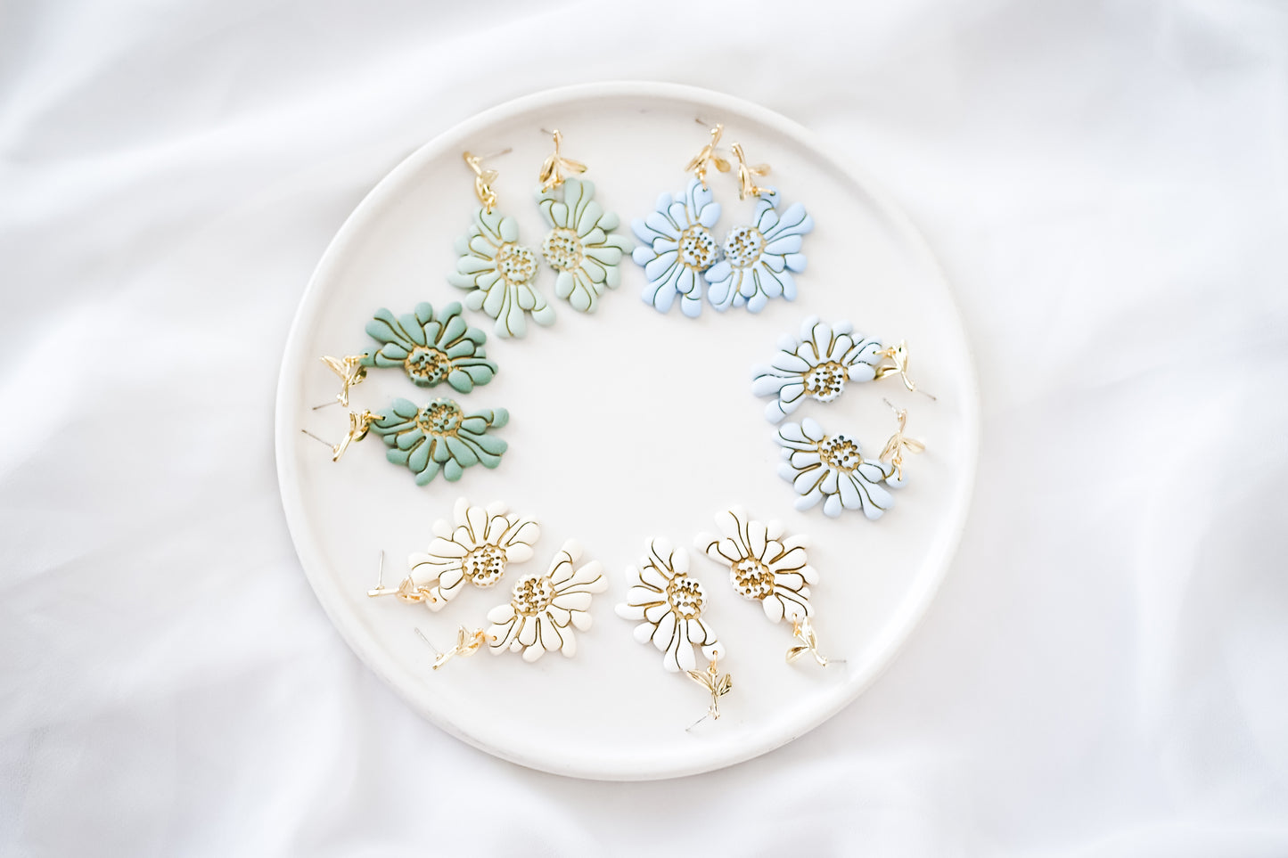 Flora. Pale Blue