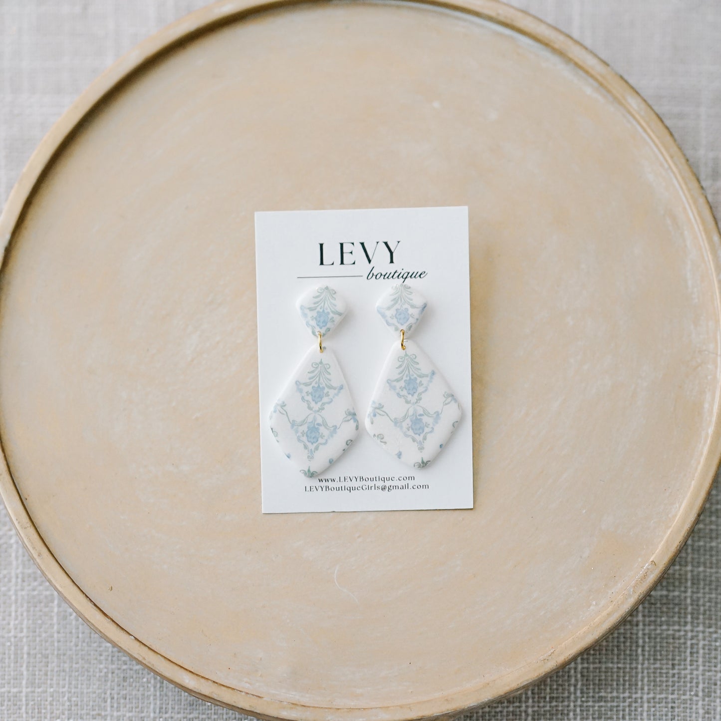 Pendulum - Blue Floral